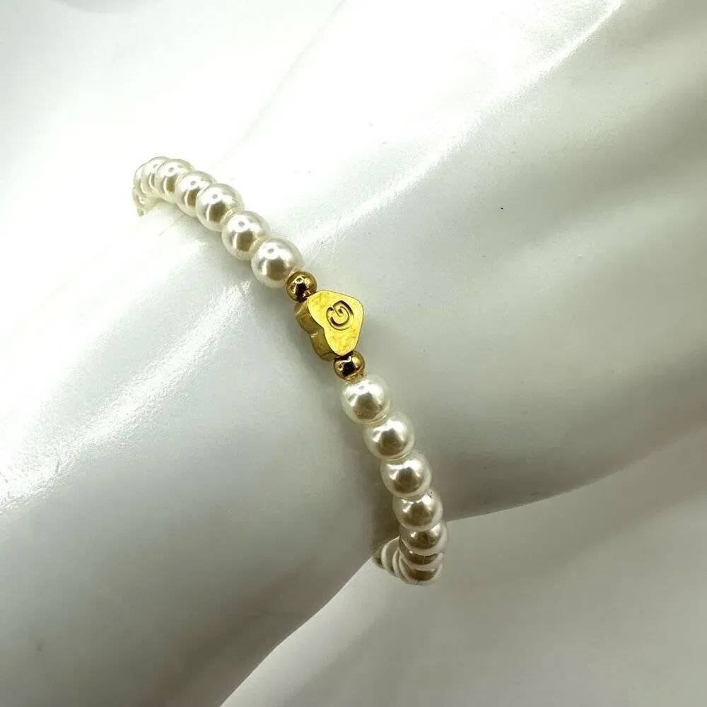 Faux pearl gold tone stretchy bracelet